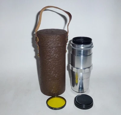 Carl Zeiss Jena Triotar 4/135 mm lens M42 screw mount - Image 1 of 4