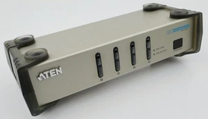 ATEN VS-461 4 ports DVI/Audio Port Switch - sans câble uniquement avec alimentation - Photo 1/4