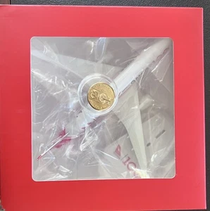 🛩Qantas 787 💯100th Anniversary Diecast Metal Plane + $1  Coin  Model 19cm - Picture 1 of 7