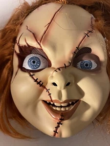 CHUCKY HALLOWEEN MASK CHILDS PLAY SPIRIT HALLOWEEN HORROR - Picture 1 of 5