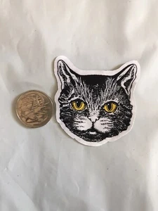 Cat Head Kitten Kitty Cloth Patch Appliqué 6x6.5cm - Picture 1 of 3