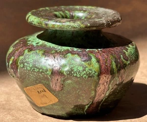 Arts & Crafts Peters & Reed ? Iridescent Art Pottery Vase - Picture 1 of 10