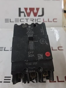 New Take Out GE TEY TEY330 3 pole 30 Amp 480v Circuit Breaker Silk NO screws - Picture 1 of 4