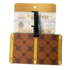 Mundo Mágico Harry Potter Etiqueta de Equipaje de Gran Tamaño Hogwarts Cofre Nuevo con Etiquetas - Imagen 1 de 2