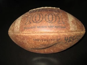 Vintage UNIVERSITY OF OREGON DUCKS Football - Wilson 1001 AFCRT (no air fill) - Bild 1 von 4