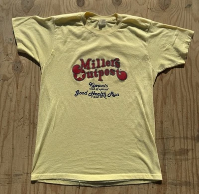 Camiseta De Colección Millers Outpost Kiwanis Club Upland, CA L 5 10 K Health Run Años 70 80’s Foto 1 de 4
