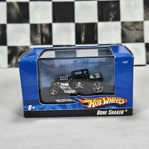 Raro 1:87 2009 Hot Wheels negro BONE SHAKER Hot Rod nuevo en caja coche de pilotos reales - Imagen 1 de 8