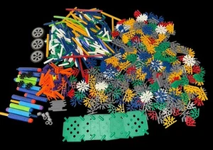 650+ K'NEX Pieces Mix Lot Bulk Standard Replacement Parts Clips Connectors KNEX - Picture 1 of 7