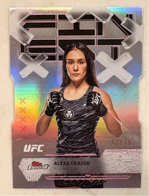 2025 Topps Finest UFC Alexa Grasso DIE-CUT REFRACTOR /75 - Image 1 of 2