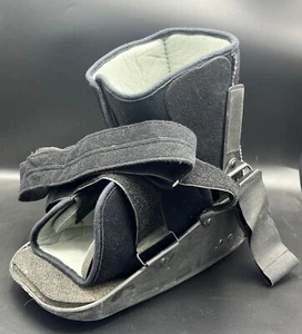 Maxtrax XL Orthopedic Walking Boot Brace - Picture 1 of 7