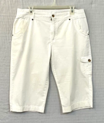 EUC Hillard & Hanson Women's Cargo Capri Pants, Pockets, Zip Up.  White  Sz 14 - Image 1 of 4
