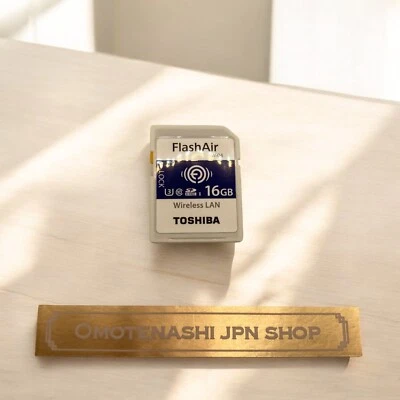 TOSHIBA FlashAir W-04 16GB Class10 UHS-1Flash Air SD-UWA016 Wireless Memory Card - Image 1 of 4