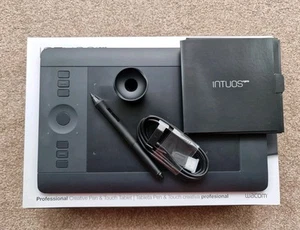 Wacom Intuos Pro S Black with Bluetooth – Drawing Tablet with Pen - Picture 1 of 11