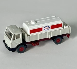 Wiking 1/87 scale model of a Mercedes-Benz NG ESSO tanker truck. - Picture 1 of 9