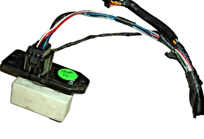 1998-2002 Toyota Corolla LE 4DR    Heater Resistor with wire Harness - Image 1 of 3