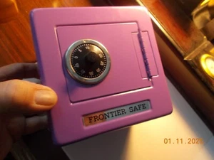 Toy Frontier Safe (lavender) with Combination, Very Good Condition - Picture 1 of 6