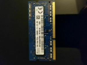 HMT325S6EFR8A-PB HYNIX LAPTOP MEMORY 2GB PC3L-12800S DDR3 SODIMM - Picture 1 of 1
