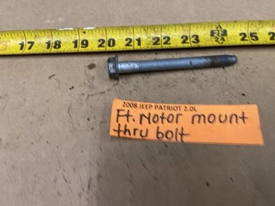 Jeep Patriot 2007-2010 montaje del motor delantero perno pasante Foto 1 de 4