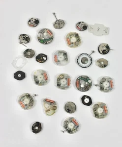 Steampunk Art Jewellery Supply – Lot of 25 Quartz Watch Movements for Projects - Picture 1 of 10