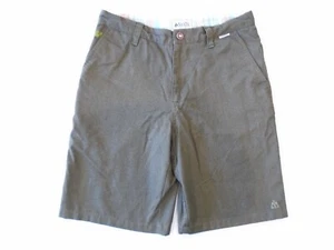 Matix Men's Size 30 Cargo Shorts Green Flat Front Multiple Pockets - Picture 1 of 16