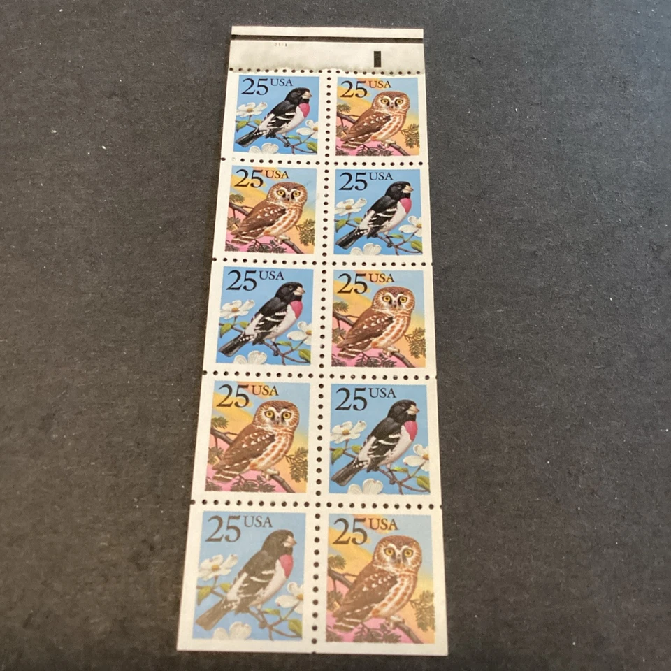 Scott #2284-85 1988 Grosbeak and Owl booklet pane of 10 25¢ MNH-US - Image 1 of 1