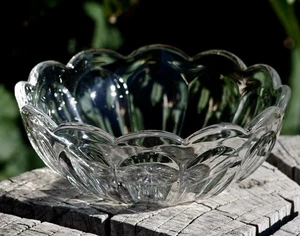 VINTAGE Heisey Colonial Puritan Salad 6 1/2"  Bowl 1930's Made in USA - Picture 1 of 5