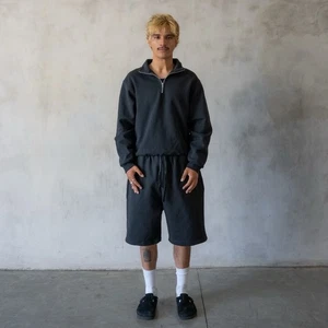 LUCID BLANKS 600 GSM Black Quarter Zip Sweatshirt Size: M - Bild 1 von 7