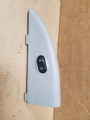 Interruptor de ventana trasera izquierda Crown Victoria Grand Marquis 1995-2002 grafito Foto 1 de 2