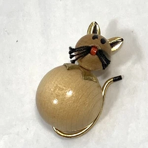 Vintage West Germany Wood Kitty Cat Pin Gold Tn Tail Ears - Picture 1 of 8