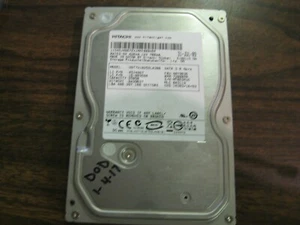 Hitachi Deskstar HDT721025SLA380 3.5″ SATA 250 GB 7200RPM 40Y9036 45J4867 - Picture 1 of 6