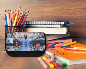 Astuccio/astuccio portamatite nero personalizzato Erling Haaland #3 Manchester City - Foto 1 di 3