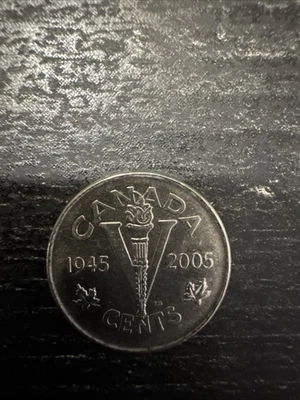 Canada 1945 - 2005 P VE Victory Day 60th Anniversary 5 Cent Nickel BU Coin - Image 1 of 2