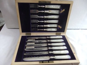 Antique Mother of Pearl Dessert Cutlery x 12 Sterling Silver Collars London 1929 - Picture 1 of 19