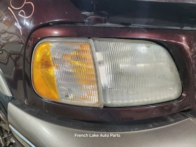 Faro derecho pasajero Heritage compatible con camioneta Ford F150 97-04 1296186 Foto 1 de 4