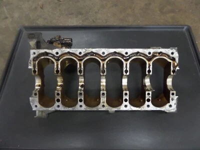 08-12 Land Rover LR2 OEM Upper Oil Pan Crank Cradle 6G9N-6K360-AE 3.2 - Image 1 of 4