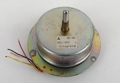 DCL-15VI - MOTORE - PER GIRADISCHI TELEFUNKEN TS-950 - FUNZIONANTE - Immagine 1 di 4