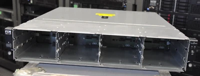 HP StorageWorks D2600 AJ940A 2U 12-bay 3.5 inch LFF Disk Drive Enclosure - Image 1 of 2