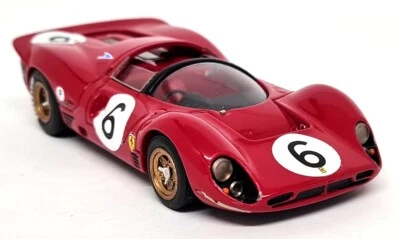 Coche de metal blanco AMR Annecy Miniatures 1/43 Ferrari 330 P4S #6 marcas escotilla '67 Foto 1 de 4