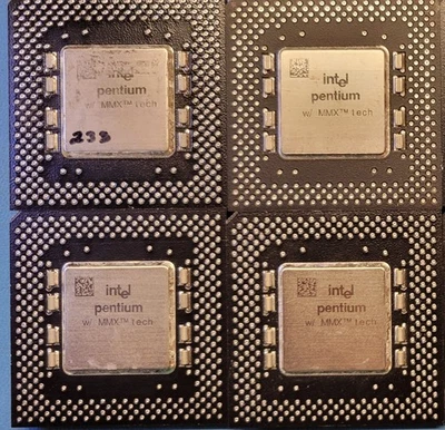 Lot of 4x Intel Pentium MMX 233MHz SL27S FV80503233 SOCKET 7 CPU, Gold Scrap - Image 1 of 2