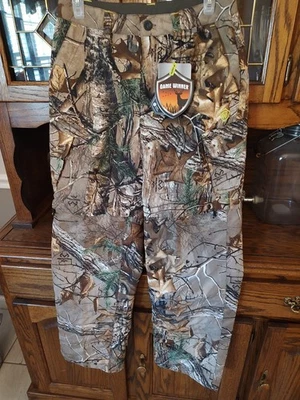 Youth XL NWT Game winner Camo Pants - Image 1 of 4