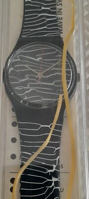 MONTRE SWATCH MAMORATA - Photo 1/4