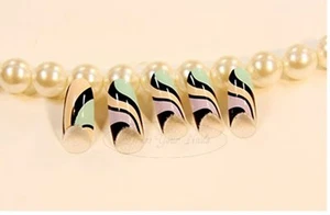 Uñas postizas OVALADAS Cubierta Completa Verano Líneas Desvíos Retro Años 60 FN-O-06192 - Imagen 1 de 2