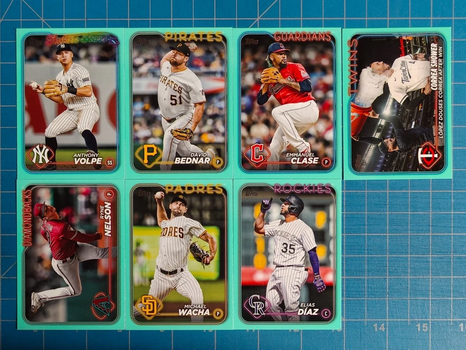Lote 2024 Topps Serie 1 Fanáticos Aqua Anthony Volpe Correa Clase Bednar Díaz Foto 1 de 1