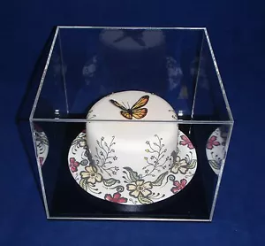 Wedding Acrylic Display Case/Keepsakes/Memories/Cake/Bouquet/Flowers/Tiara/Shoes - Picture 1 of 6