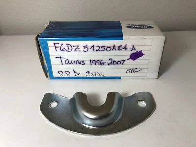 NOS OEM F6DZ-54250A04-A RH Rear Door Catch Ford Taurus Mercury Sable Lincoln LS - Image 1 of 4