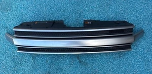 13-19 Ford Flex Limited Front BUMPER CENTER Upper Top Grill Satin Aluminum TRIM - Picture 1 of 18