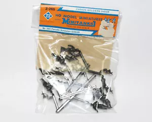 Vintage Roco HO 1:87 esercito minitanks WWII Z-265 soldato russo URSS parata truppa - Foto 1 di 3