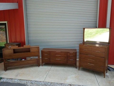 Complete Kent Coffey Mid Century Modern Bedroom Suit Cover