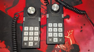 Pair of ColecoVision Original Console Controllers, PARTS OR REPAIR ONLY AS IS - Image 1 of 2