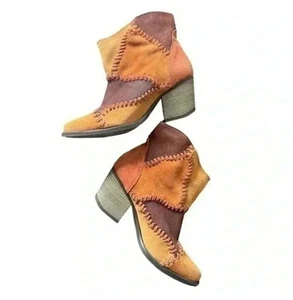 Musse & Cloud NWOB Women's Jaeda Patchwork Suede Ankle Cowboy Bootie Size 6 - Picture 1 of 8